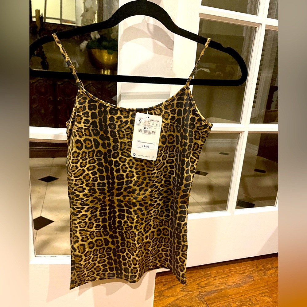 Zara tank top size Small - sold out everywhere
